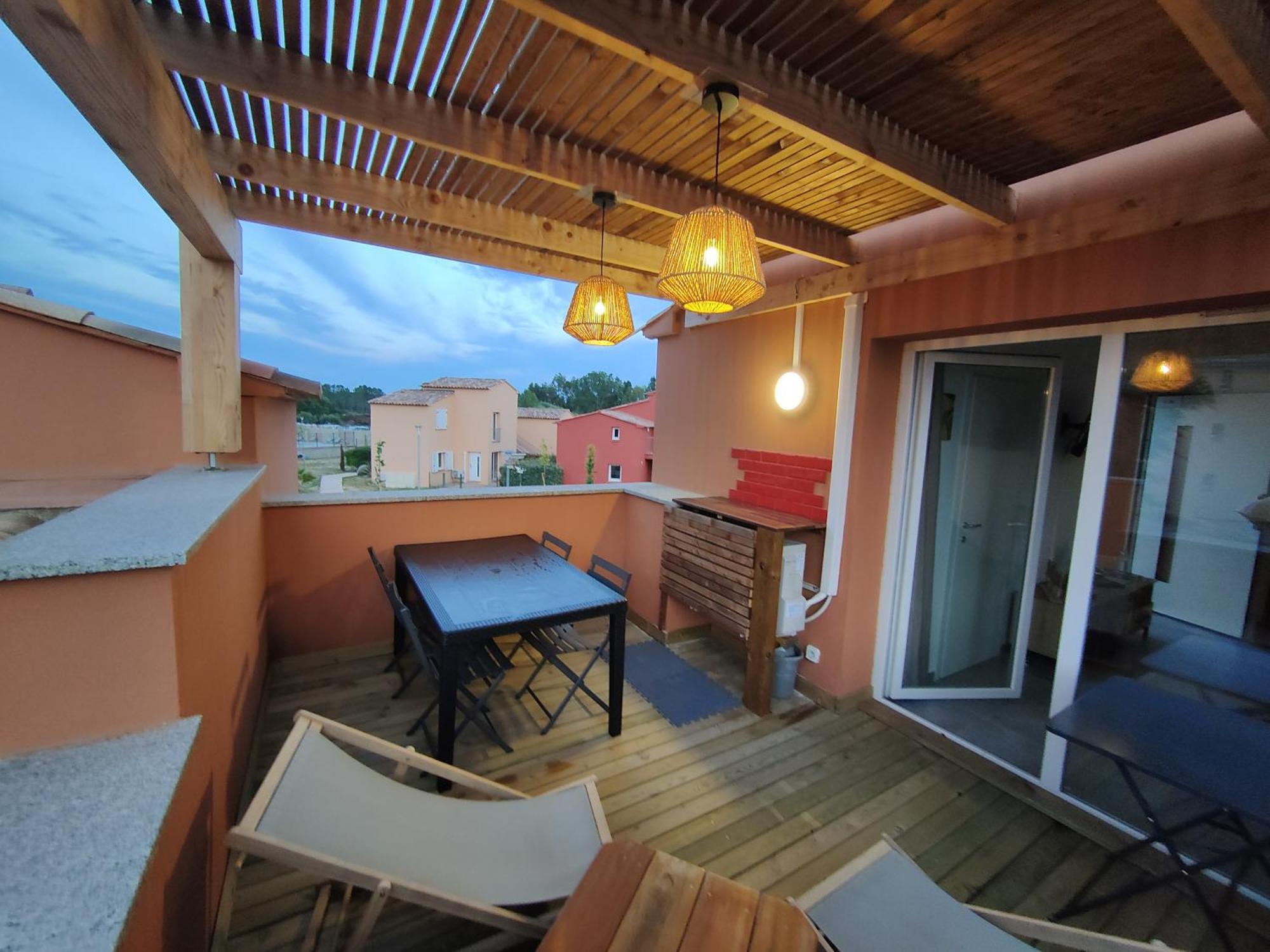 Residence Hoteliere Les Hameaux De Saint Cyprien Appartement 35 M2 1 Chambre Lecci Exterior photo